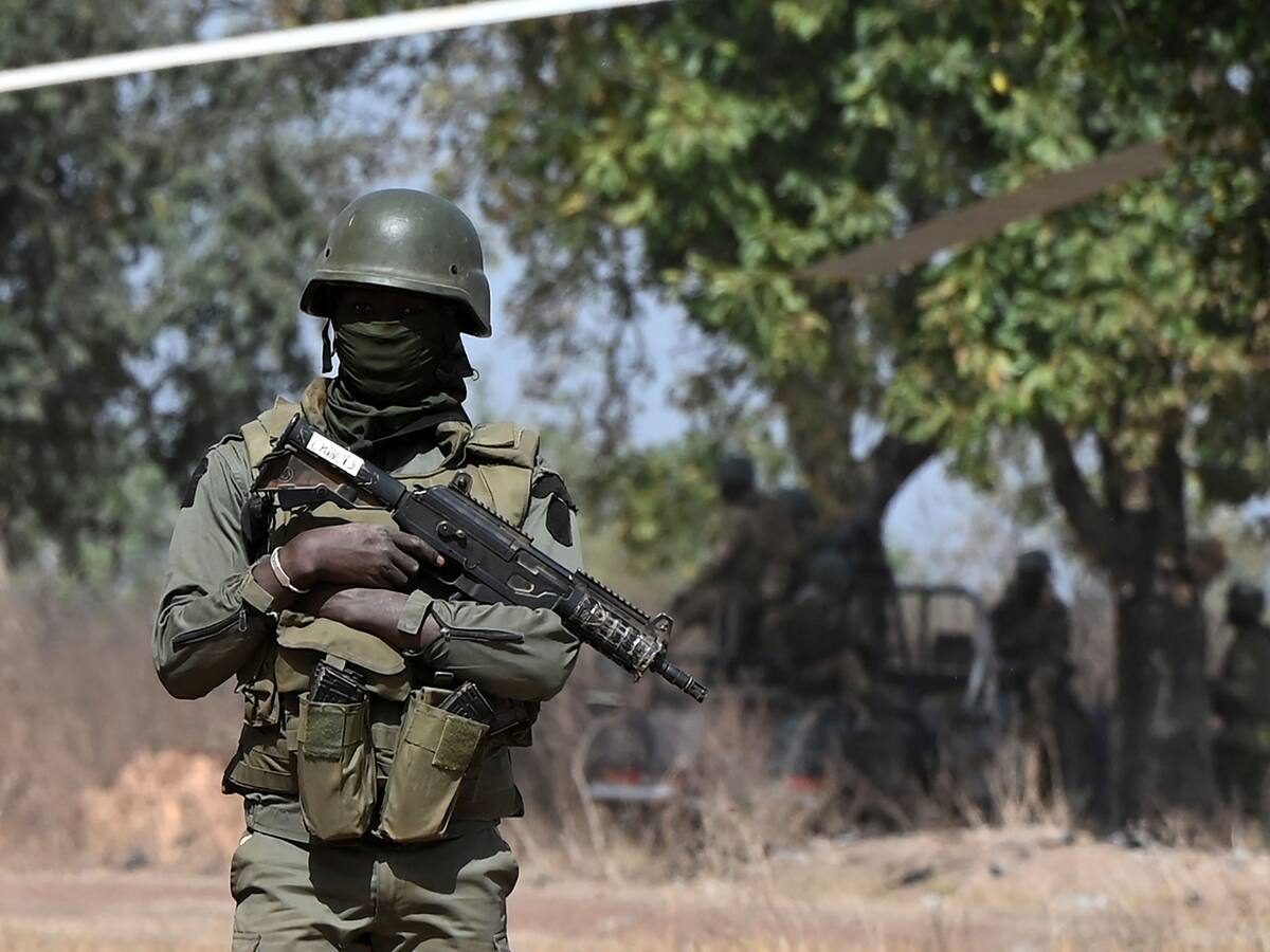 Más de 60 muertos en ataques terroristas contra un barco y una base militar en Mali