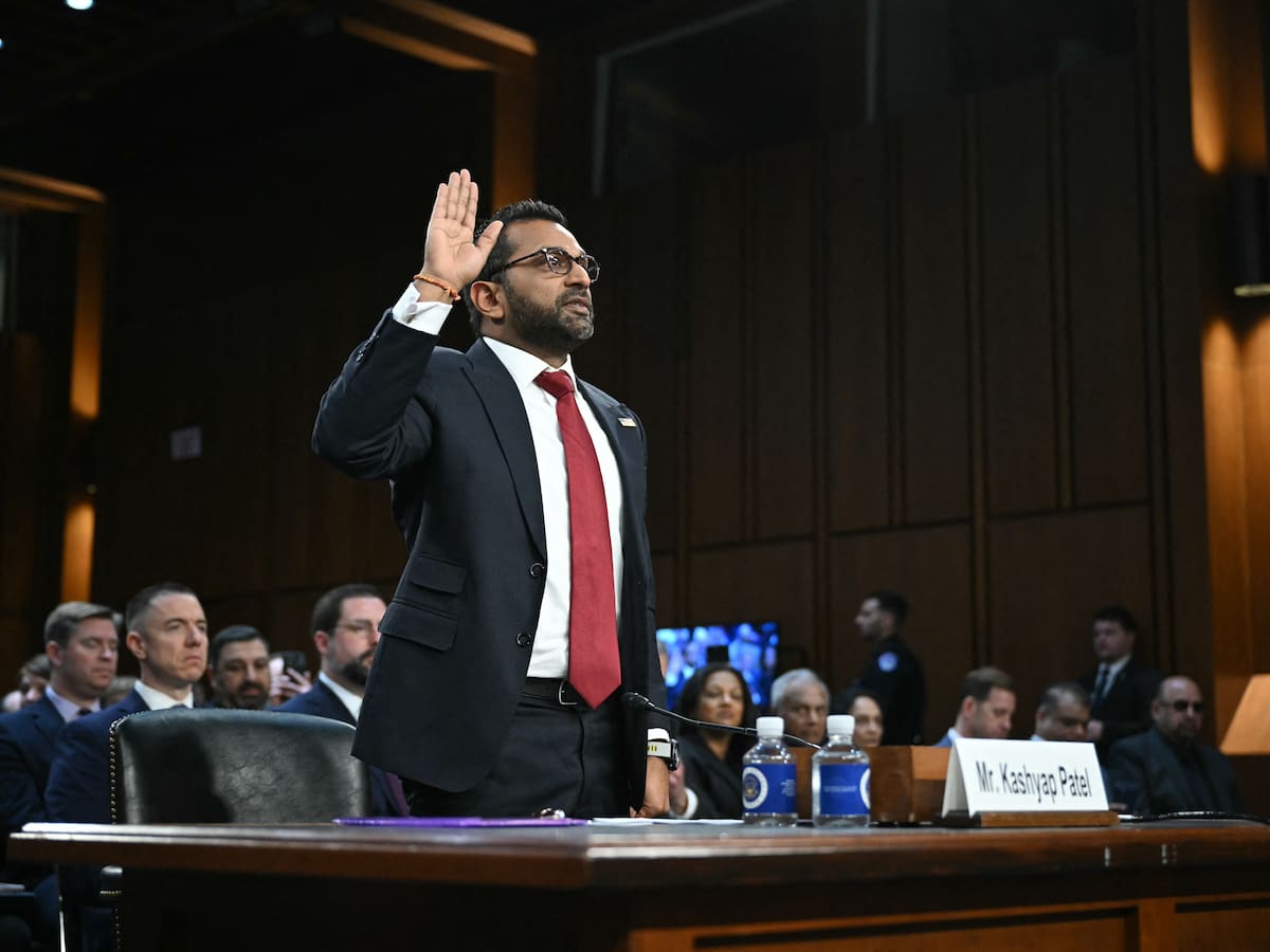 El Senado confirma a Kash Patel, un fiero defensor de Donald Trump, como director del FBI