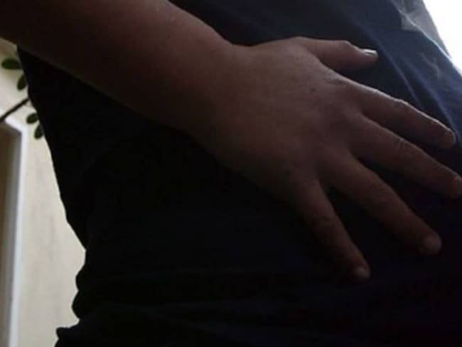 Una mujer fingió su embarazo con una barriga de trapo en la Zona Bananera