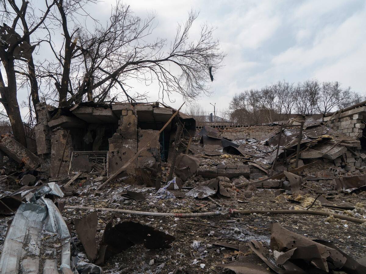 Rusia continúa bombardeando las principales ciudades de Ucrania