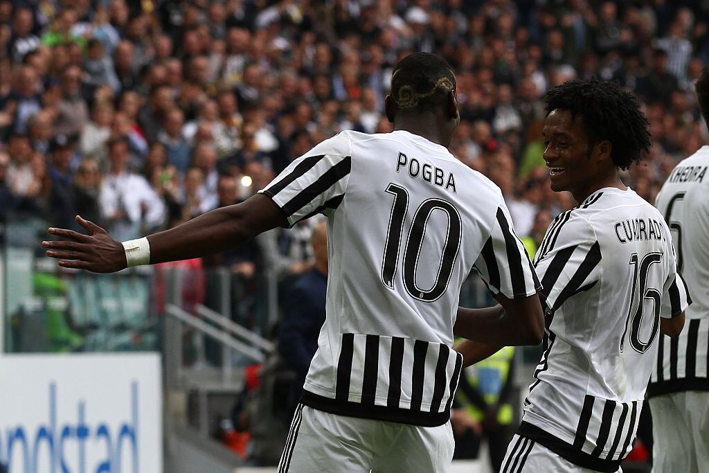 Paul Pogba y Juan Guillermo Cuadrado en la Juventus. (Photo by Matteo Bottanelli/NurPhoto via Getty Images)