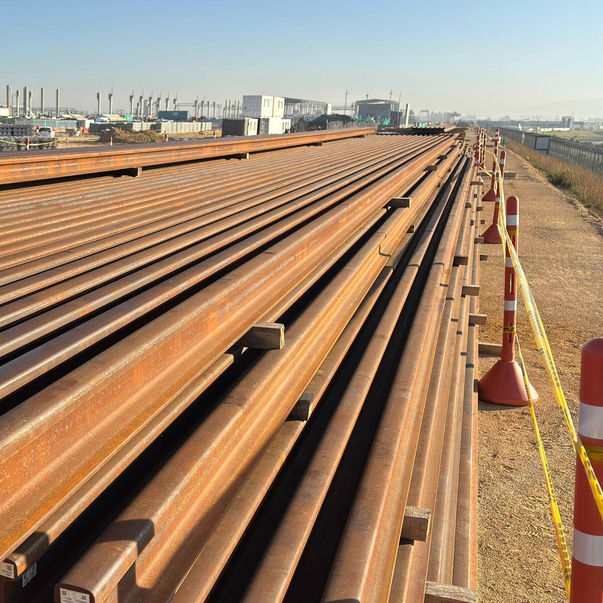 Avanza la instalación de rieles del Metro de Bogotá