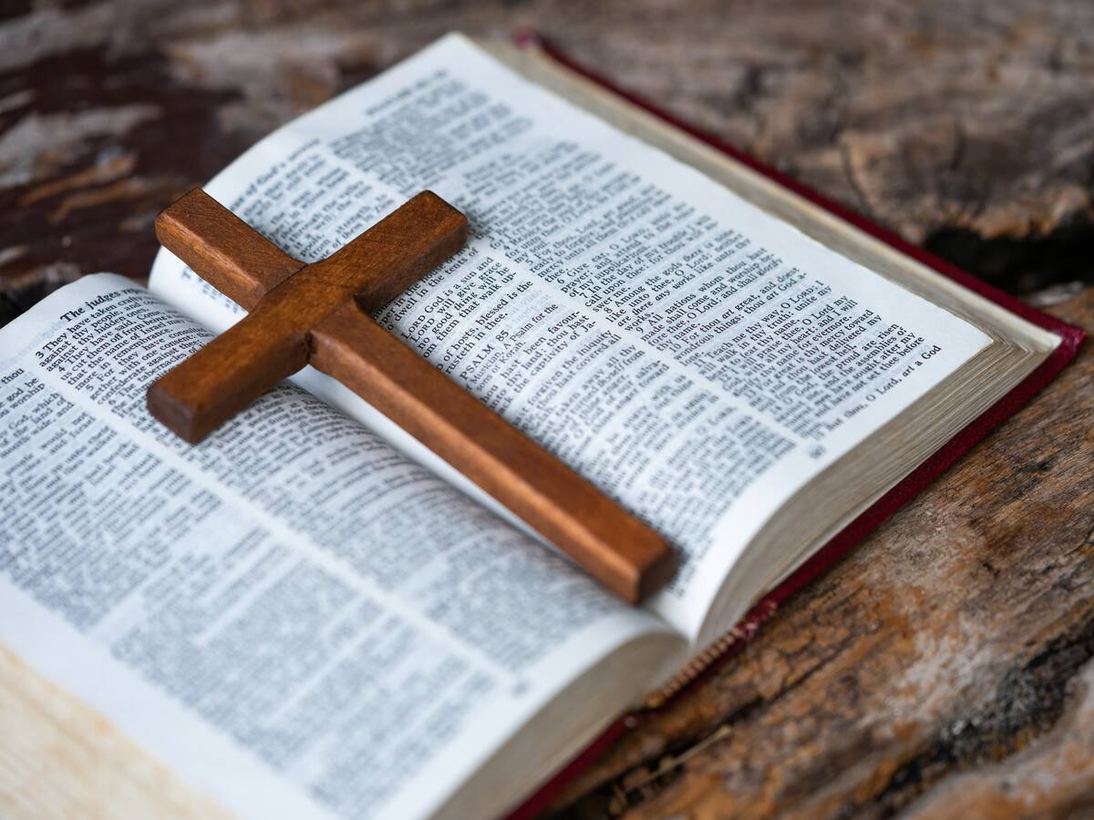 Partido de La U tampoco apoyará impuestos a las iglesias en la reforma tributaria