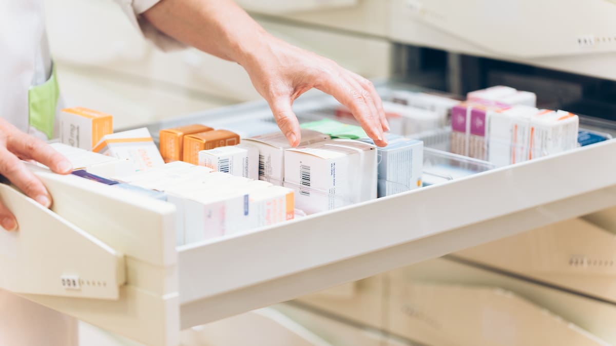 MinSalud presenta plan para enfrentar el desabastecimiento de medicamentos en Colombia