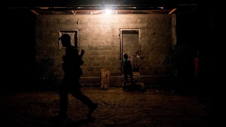 Un integrante de las comunidades indígenas resultó herido en medio de combates entre grupos armados ilegales. Foto: Getty Images