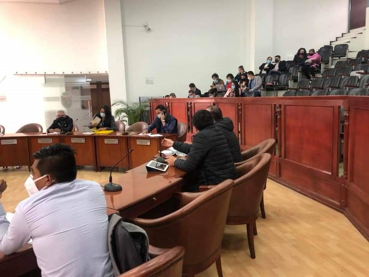 Debate de control político a Urbaser por altos cobros en las factura del servicio público de aseo en Duitama