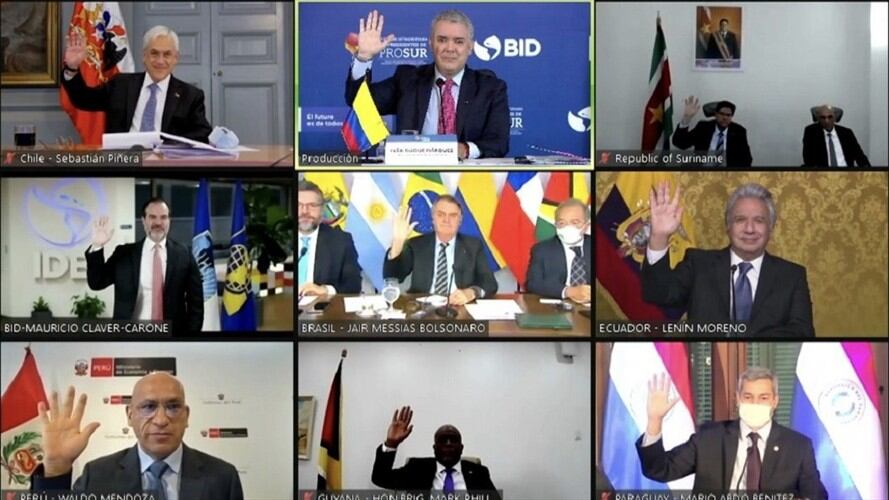 En una entrevista con El Tiempo, Iván Duque ratificó que la Reforma Fiscal y Social no gravará los alimentos básicos. Foto: Presidencia de la República