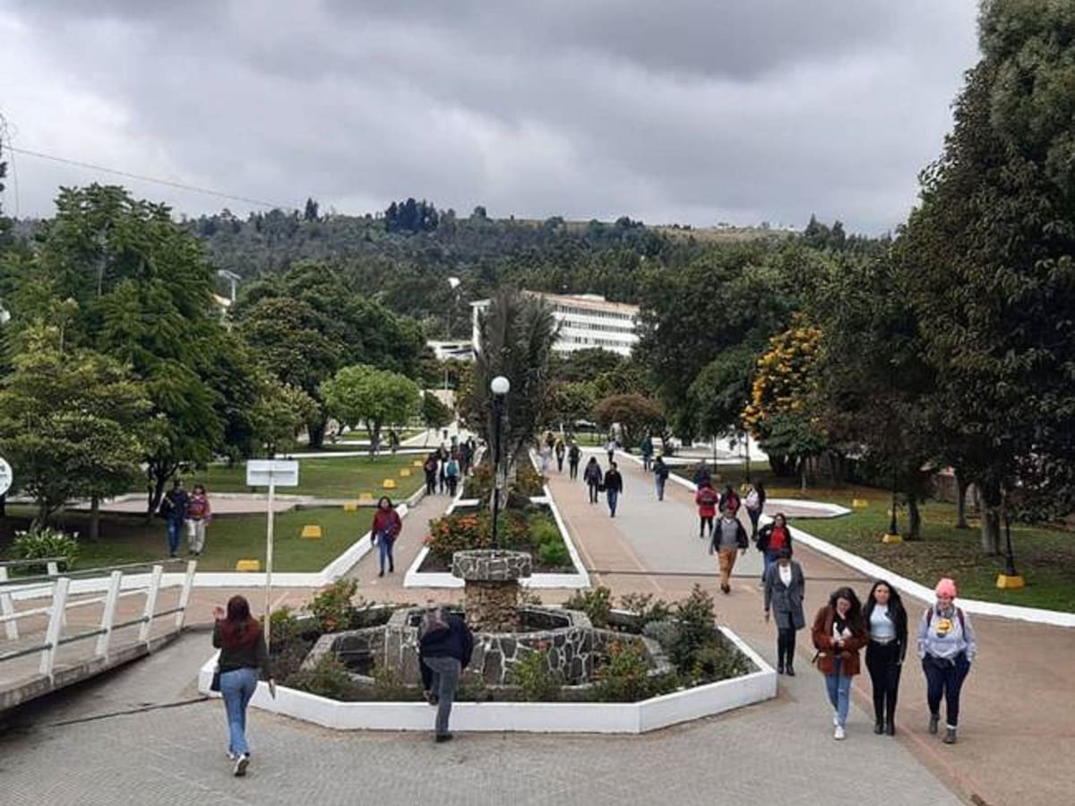 Siete programas de ingeniería de la Uptc recibieron acreditaciones internacionales