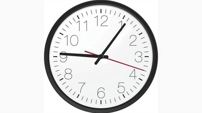 Ni a las 9 ni a las 9.05: el trabajo arranca seis minutos después de las 9. Y hay una razón.... Foto: BBC Mundo