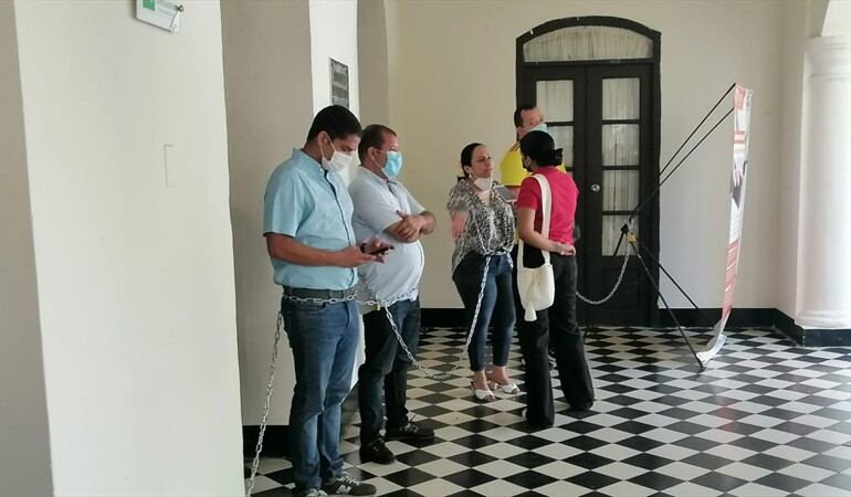 La presidenta de la Asamblea, Claudia Aarón, indicó que lo que buscan es aprobar como sea las ordenanzas presentadas por el Gobernador del Magdalena.. Foto: Cortesía: Asamblea del Magdalena