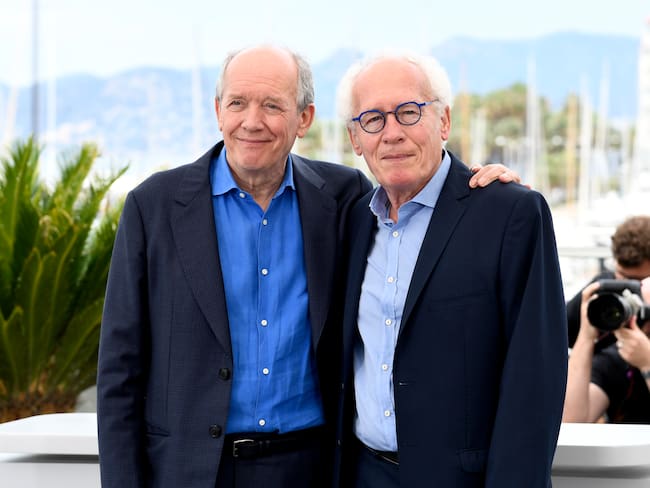 CANNES, FRANCE - MAY 25: (L to R) Directors Luc Dardenne and Jean-Pierre Dardenne attend the photocall for &quot;Tori And Lokita&quot; during the 75th annual Cannes film festival at Palais des Festivals on May 25, 2022 in Cannes, France. (Photo by Gareth Cattermole/Getty Images)