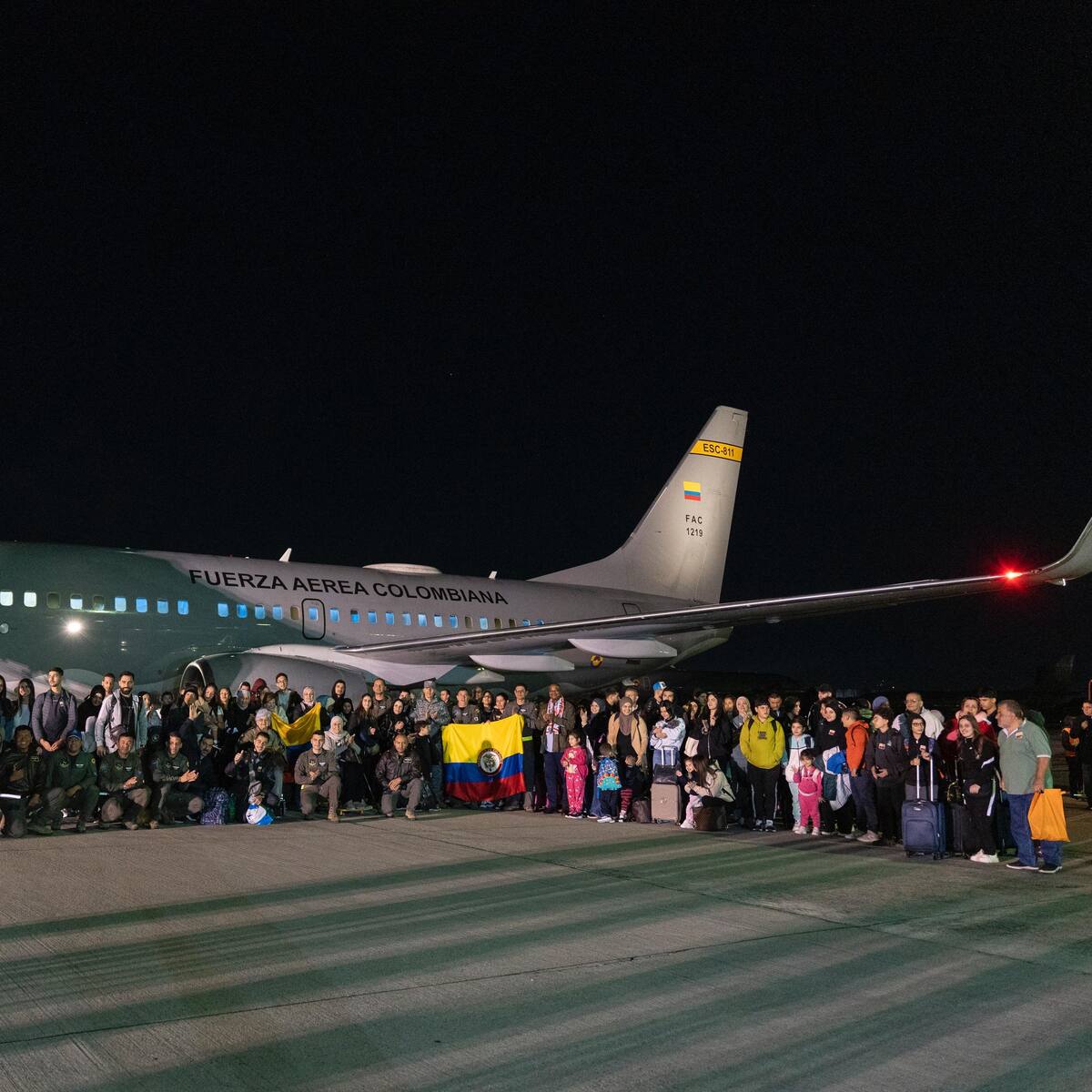 Aterrizó en Bogotá el segundo vuelo humanitario con 105 personas provenientes de El Líbano