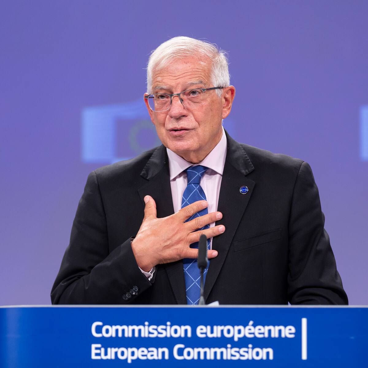 “No más compras en Milán ni fiestas en Saint Tropez”: el polémico tuit de Josep Borrell tras sanciones contra Rusia