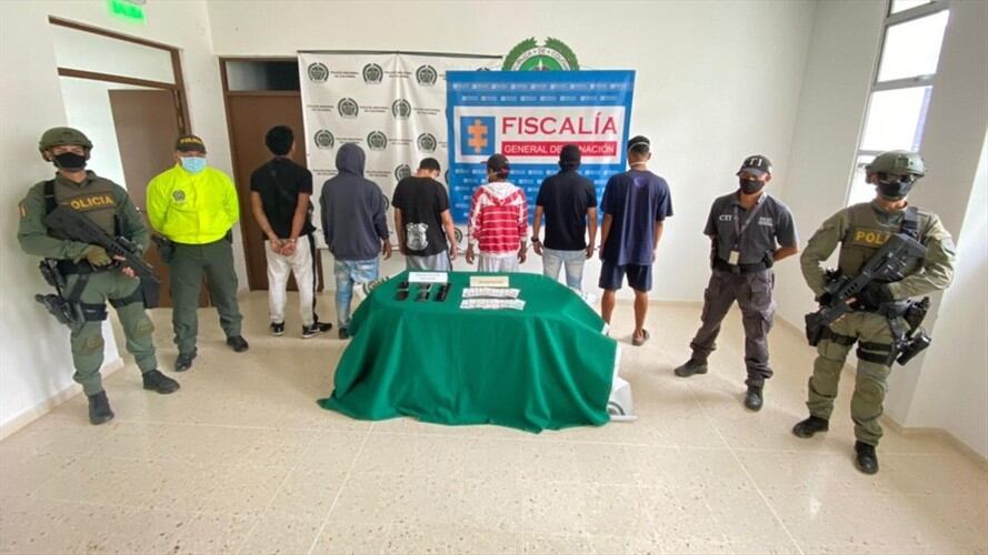 Capturadas personas que pertenecerían a la banda delincuencial, Oficina de Envigado. Foto: Enviada desde la Fiscalía Seccional Caldas.