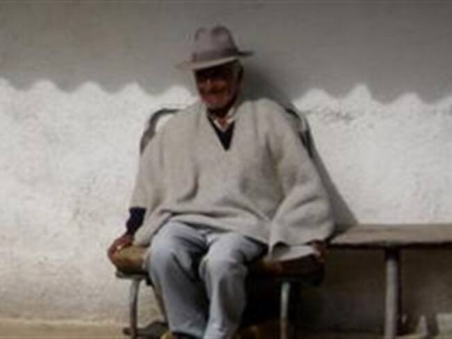Foto: Uno de nuestros oyentes beneficiados con una silla de ruedas en Santander.