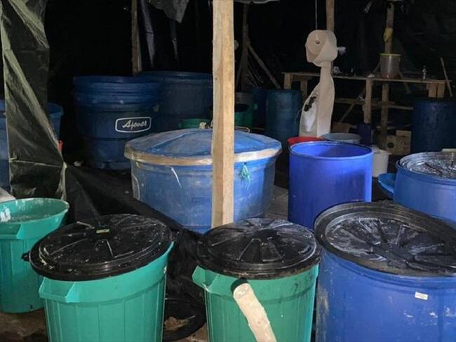 En el lugar se lograron decomisar un total de dos toneladas de clorhidrato de cocaína, avaluados en $7.000 millones.. Foto: Cortesía Ejército Nacional