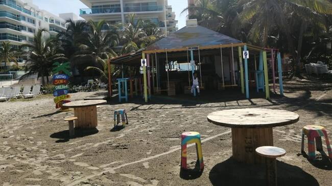 Soy Nativo fue construido en zona de baja mar y aunque fue sellado hace un par de días, así luce este jueves. Foto: Antonio Canchila