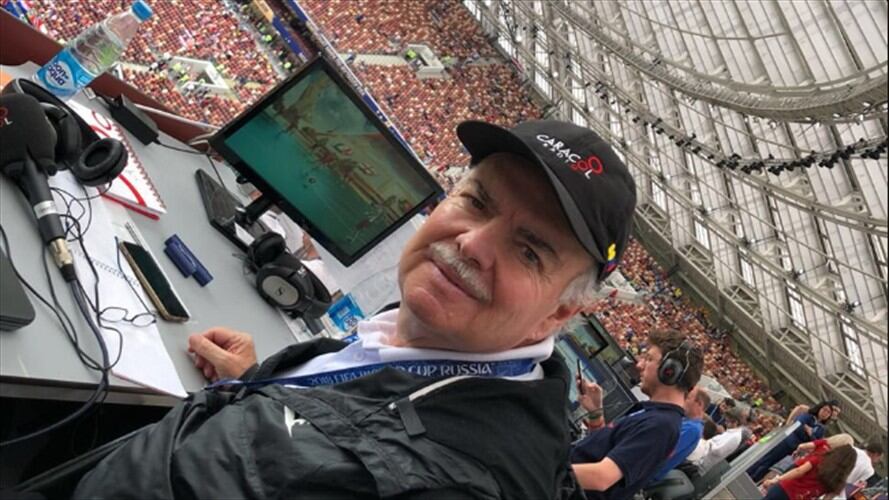 El periodista deportivo, Iván Mejía. Foto: Twitter/ @PajaritoDeIvan.