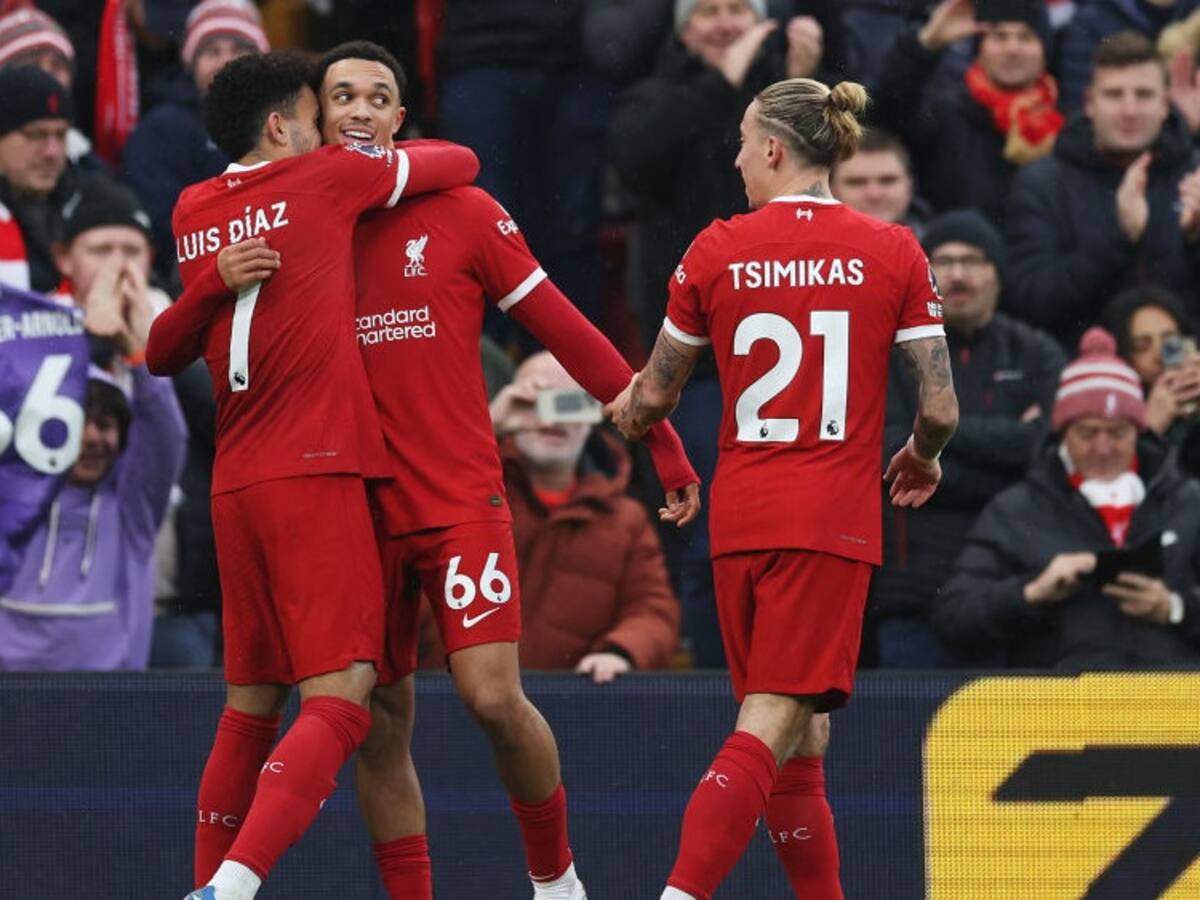 Con Luis Díaz en el campo, Liverpool consiguió una victoria agónica 4-3 sobre Fulham