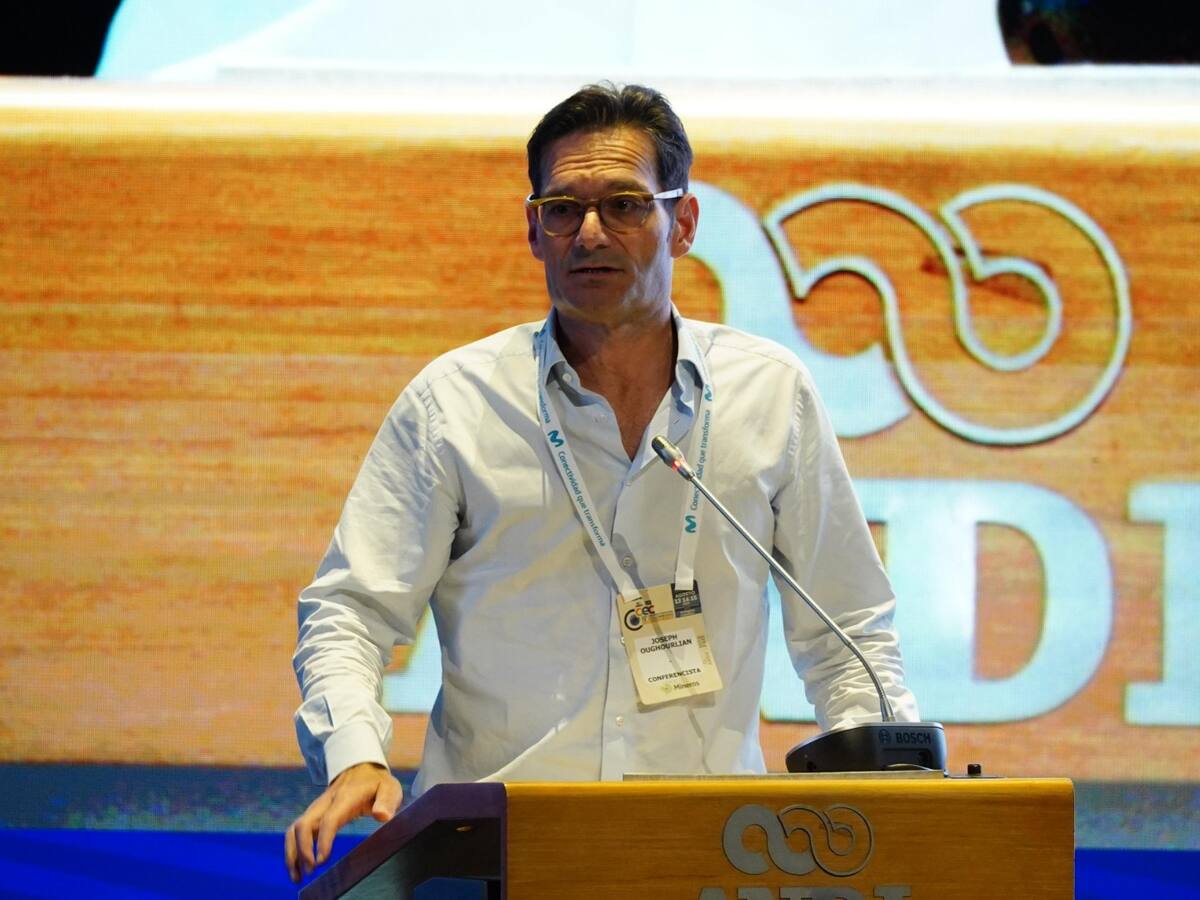 Es importante que se recomponga una alianza con los medios: Joseph Oughourlian, presidente de Prisa