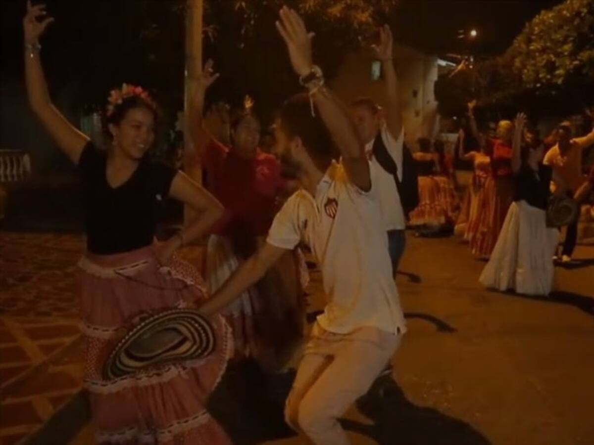 Así se prepara la cumbiamba La Sabrosa para estos 4 días de carnaval