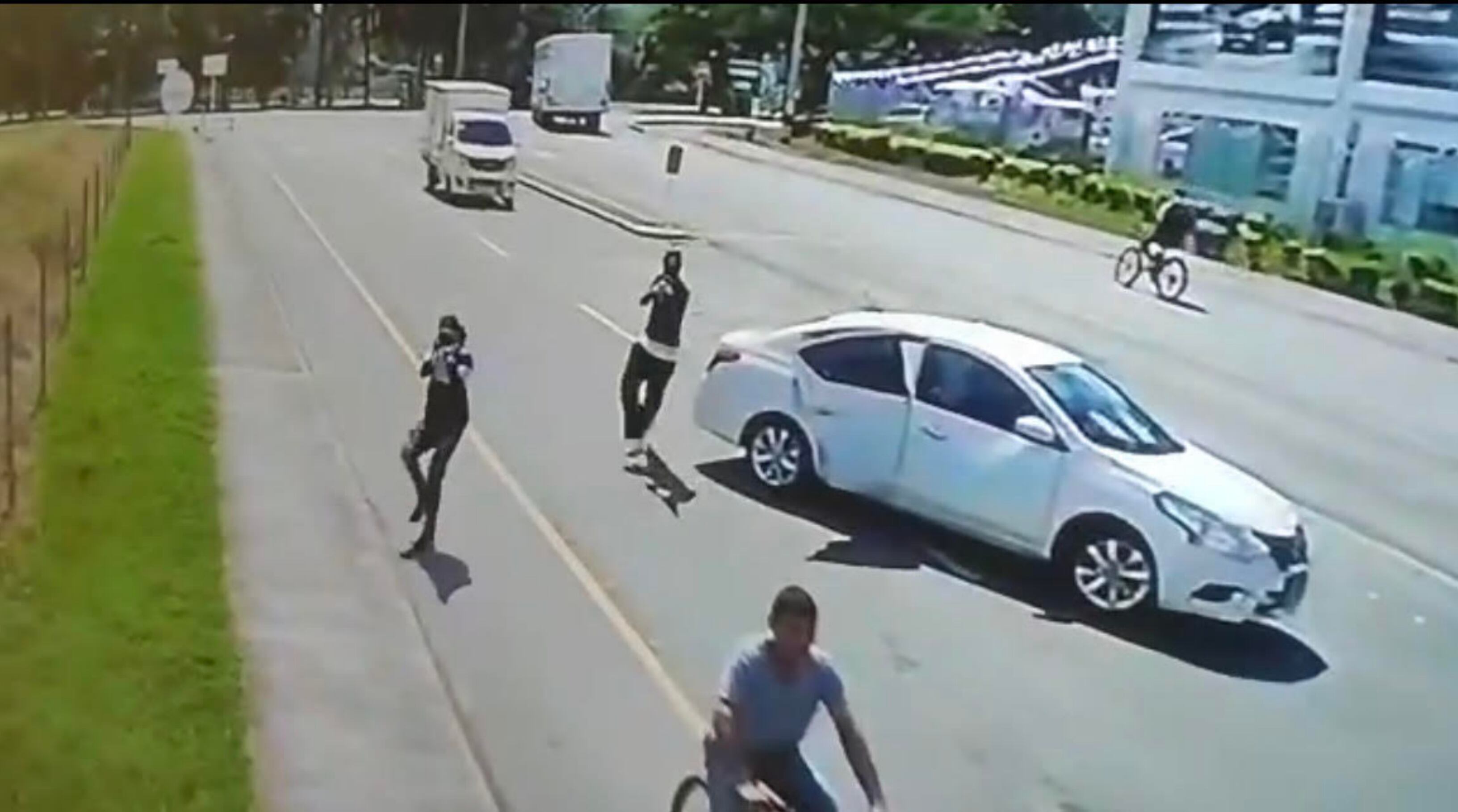 Ataque contra precandidato a la Alcaldía de Tuluá. Foto: Captura de Video.