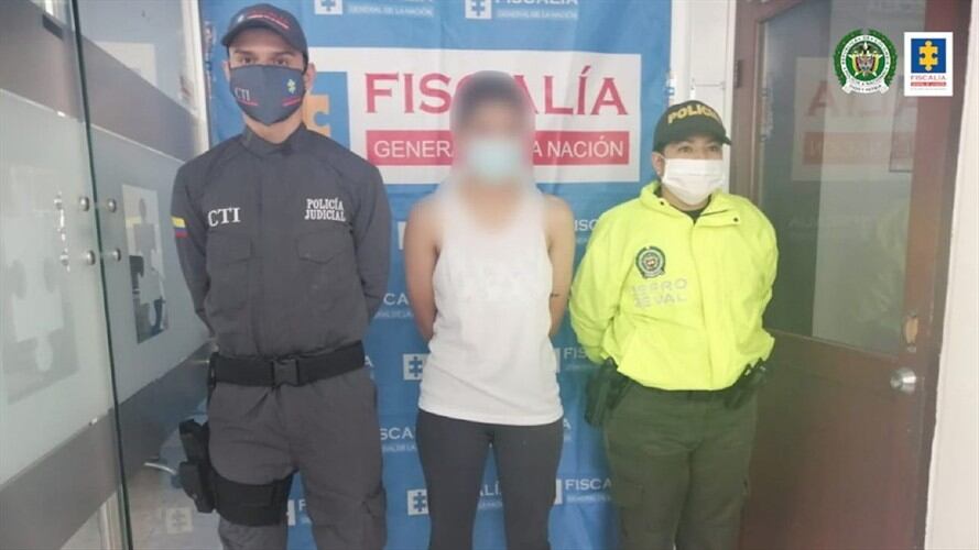La hoy condenada deberá responder por el delito de feminicidio agravado en concurso heterogéneo con fabricación, tráfico y porte de armas de fuego, accesorios, partes y municiones. Foto: Fiscalía General de la Nación