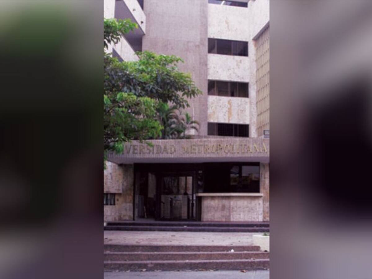 Juan José Acosta vuelve a la rectoría de la Universidad Metropolitana de Barranquilla