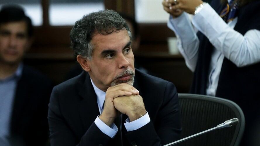 La Sala de Instrucción de la Corte Suprema de Justicia archivó la indagación que adelantaba contra el senador Armando Benedetti por supuestos vínculos con paramilitares. Foto: Colprensa / DIEGO PINEDA