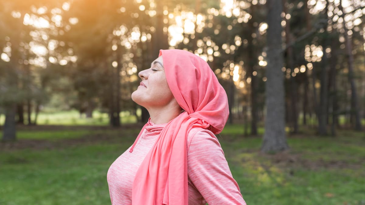 “El cáncer no significa la muerte”: Experta nos cuenta cómo aprender a vivir con la enfermedad