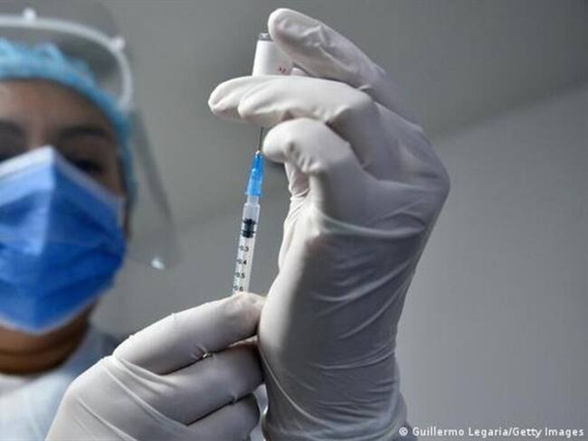 Vacunación COVID-19. Foto: Getty Images