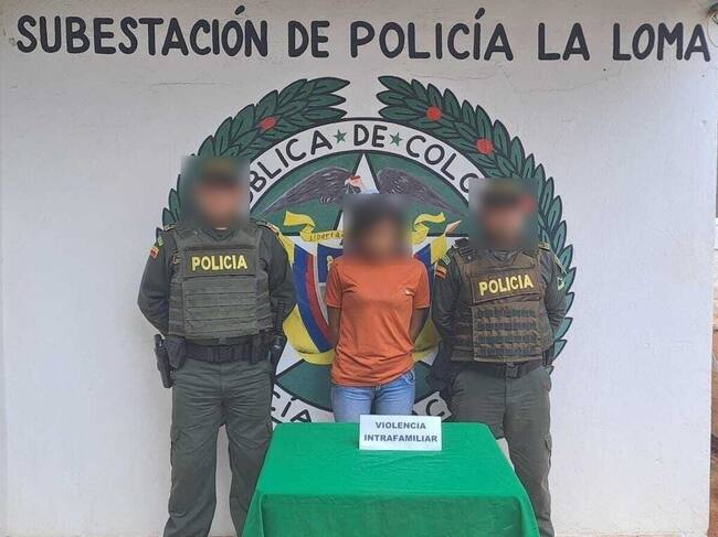 Mujer capturada por violencia intrafamiliar. Foto: Policía Nacional