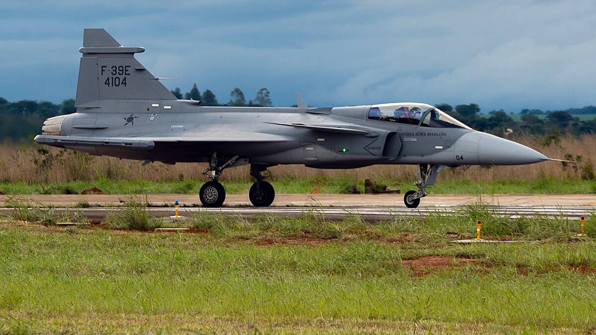 Saab aseguró que avión Gripen ofrecido a la Fuerza Aeroespacial Colombiana no tiene vetos