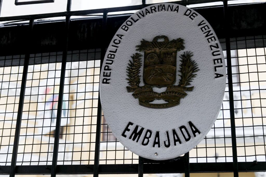 Embajada de Venezuela. (Photo by Klebher Vasquez/Anadolu via Getty Images)