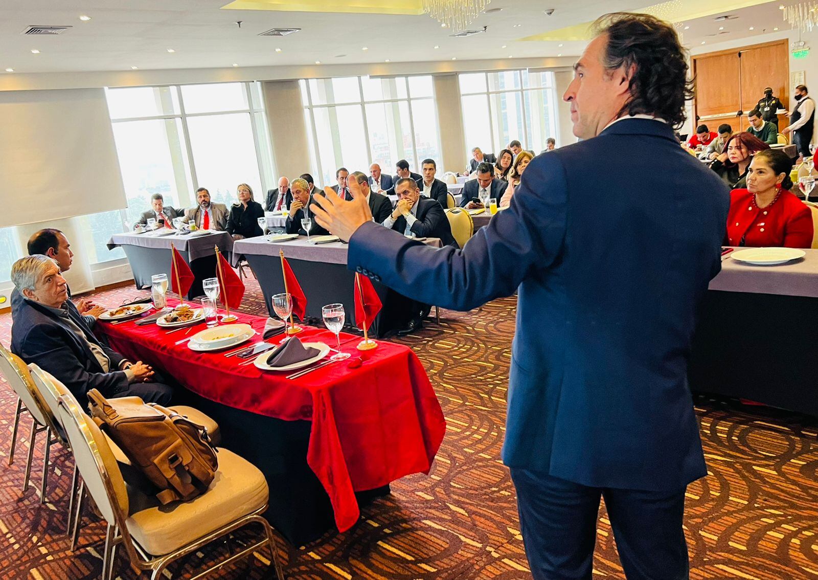 Partido Liberal anuncia que recorrerá cada rincón del país para impulsar a Federico Gutiérrez. Foto: Partido Liberal