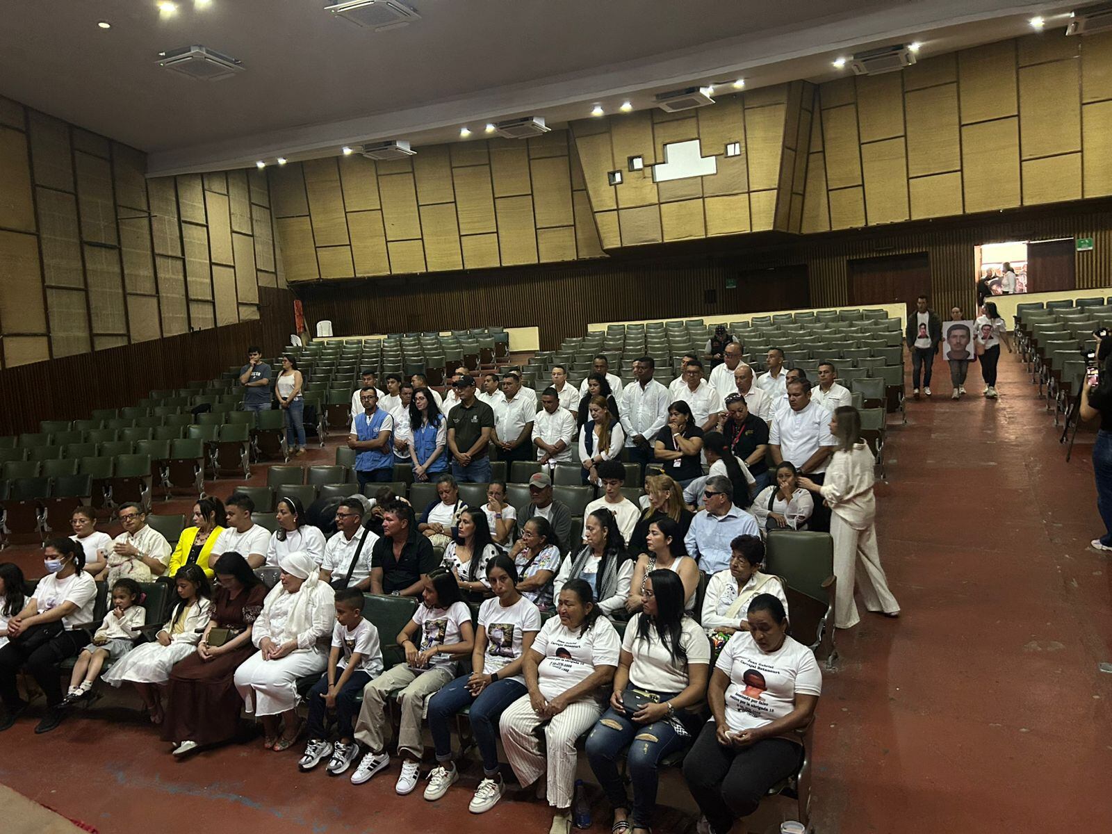 Familiares de falsos positivos en el Catatumbo, recordaron la memoria de sus seres queridos. / Foto: ARN.