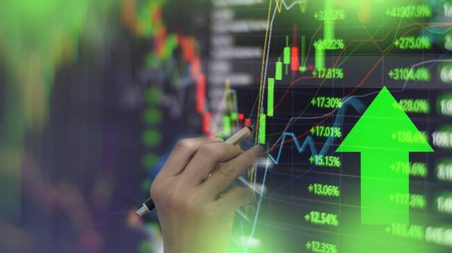 La utilidad neta consolidada cerró en $51.634 millones, con una variación positiva de 117%. Foto: Getty Images / JESADA WONGSA