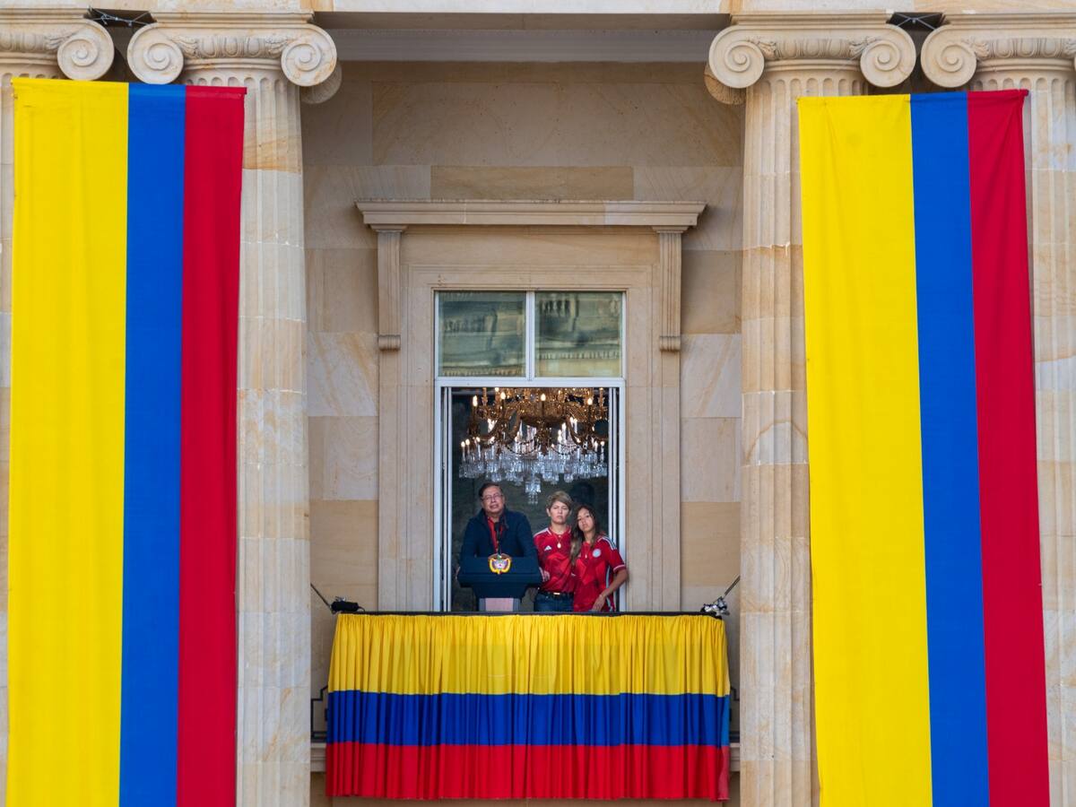 “Sueltan a los asesinos, pero no sueltan a nuestra juventud”: Gustavo Petro