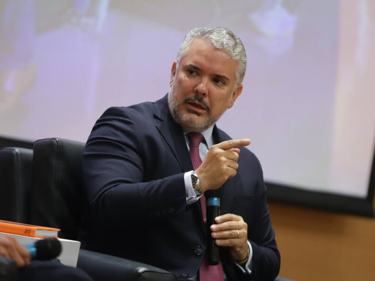 Reclamo de Duque llevó al Centro Democrático a rectificar comunicado sobre Zuluaga