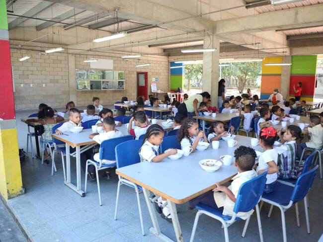 Entrega del PAE en Santa Marta/ Alcaldía de Santa Marta