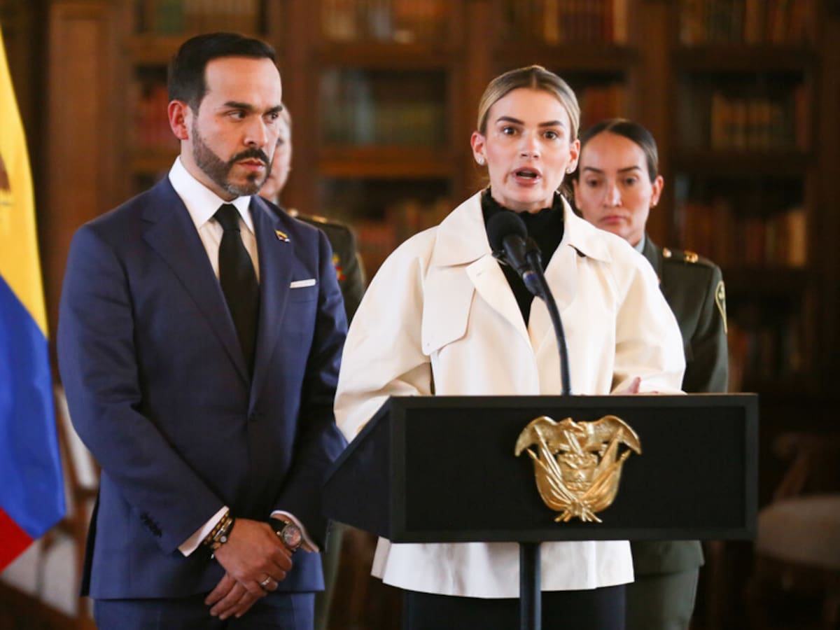 Ministros rechazan ataques contra la primera dama y piden respeto por las mujeres