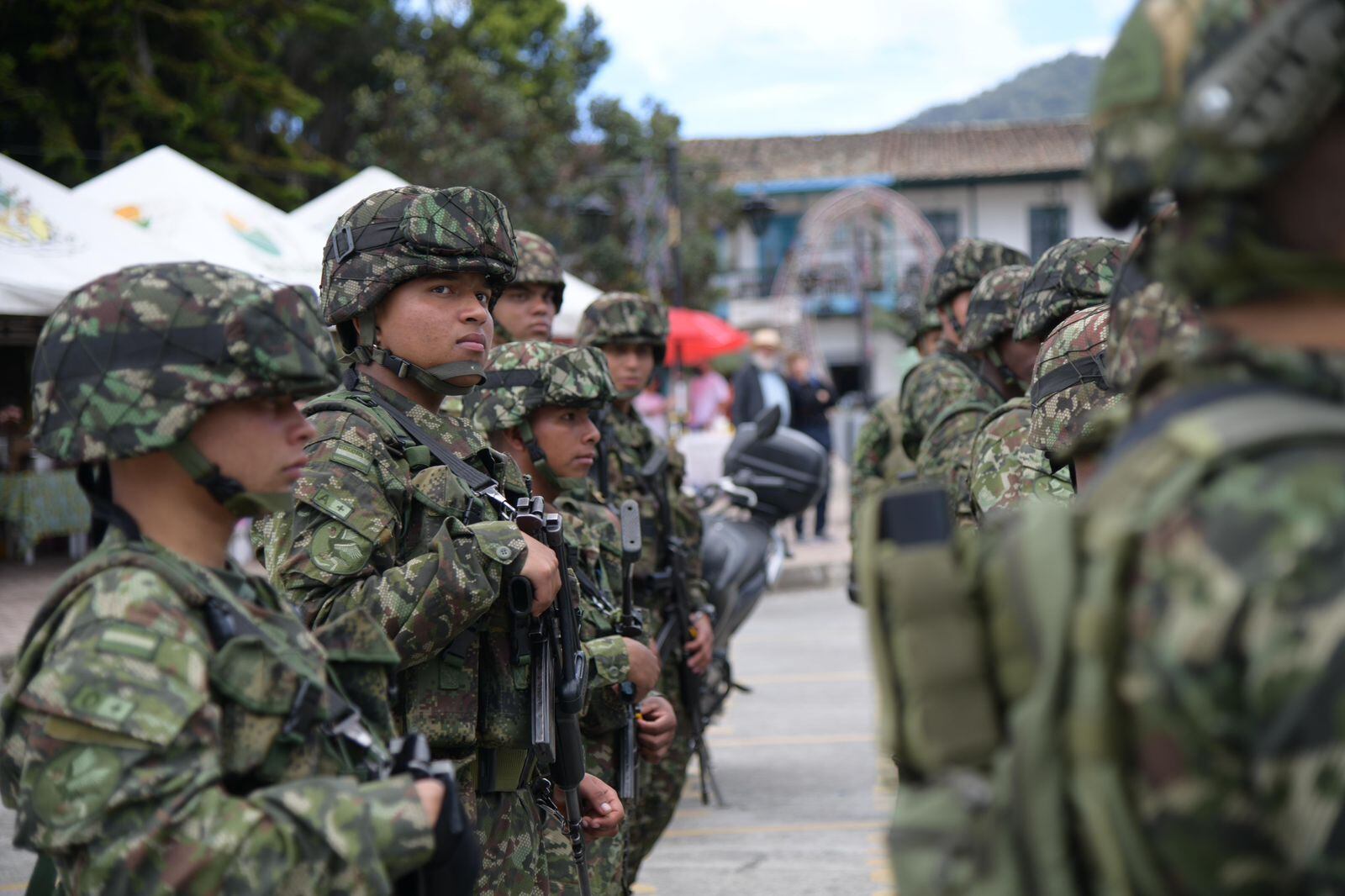 Ejército en Sonsón- foto Gobernación de Antioquia