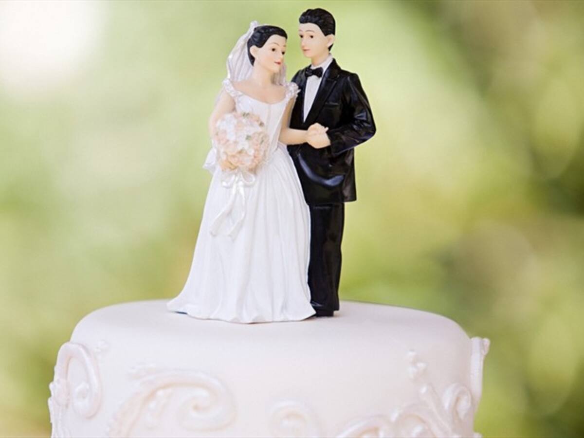 Una mujer logra que su esposo también se case con la niñera de la familia