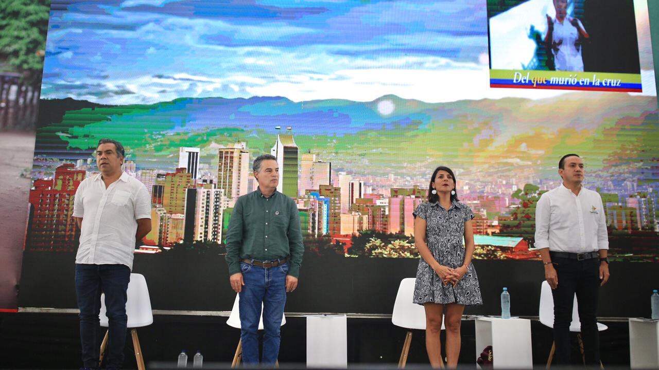 Diálogos vinculantes regionales