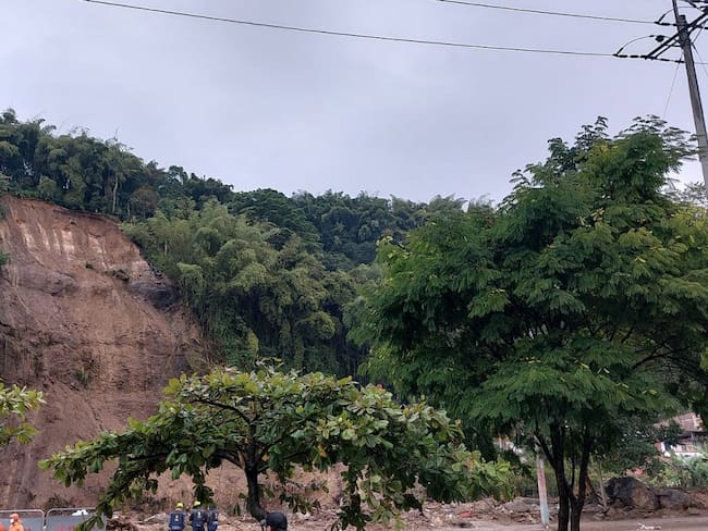 Tragedia en Pereira tras deslizamiento de tierra. Foto: Daniel Ortiz.