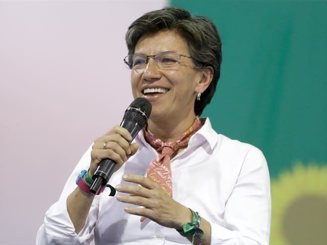 Candidato a la Alcaldía de Arauca arremete contra Claudia López por su sexualidad
