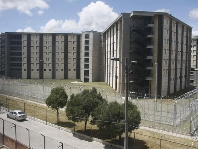 LOS ALREDEDORES DE LAS MEDIDAS DE SEGURIDAD EN LAS NUEVAS INSTALACIONES DE LA CARCEL LA PICOTA DE BOGOTÁ.. Foto: Colprensa