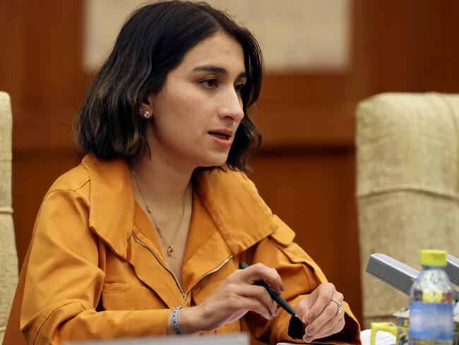 “Es una adhesión a la franja de rutas”: Laura Sarabia sobre la Ruta de la Seda