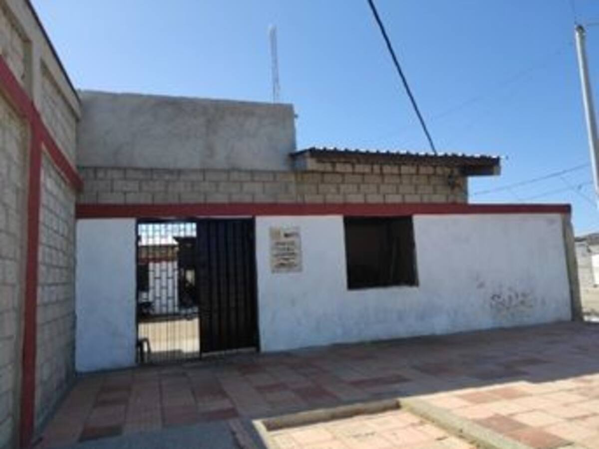 Robaron computadores, tablets y televisores en colegio público de Puebloviejo