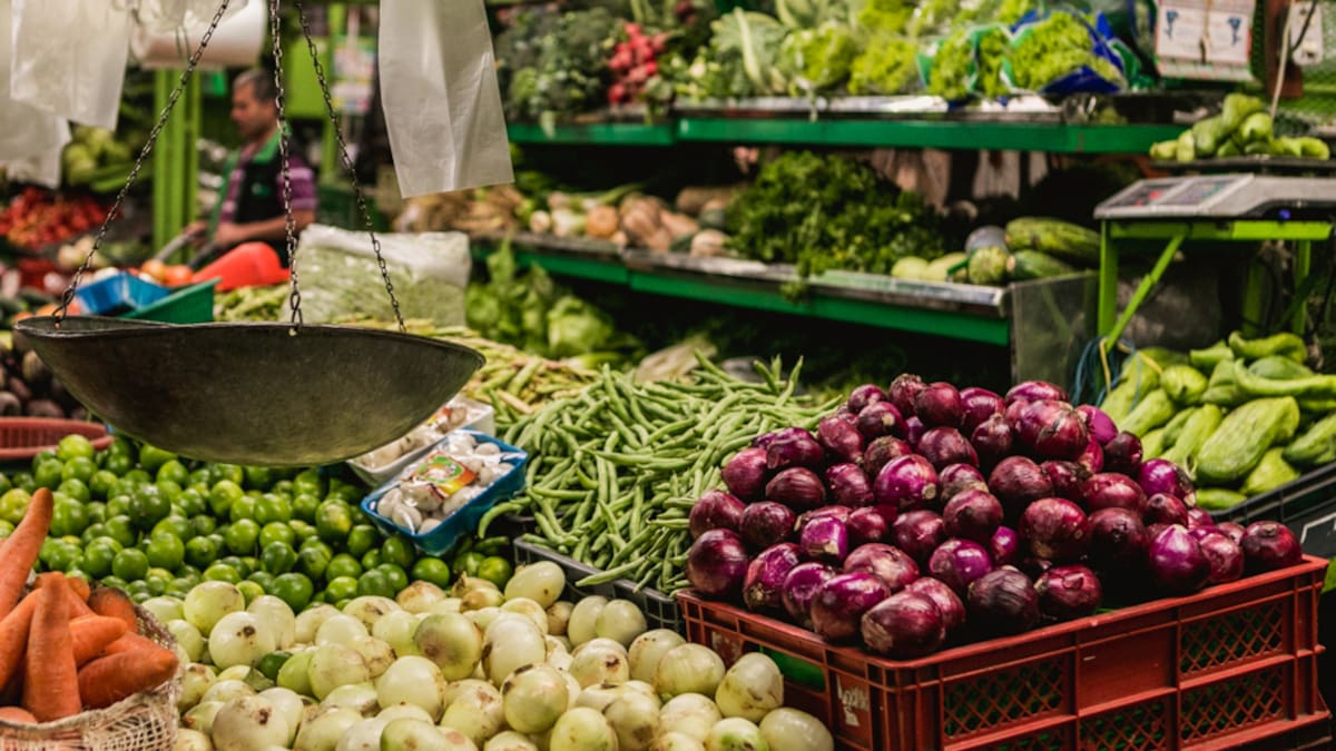 Gobierno organiza caravanas de alimentación para evitar desabastecimiento